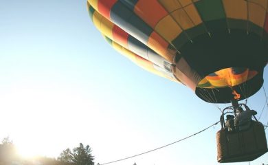 Издигане с балон за празника на Златоградското чеверме