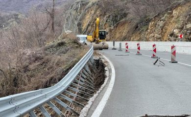 Правителството отпуска 3,4 млн. лева за подпорни стени по пътя Кричим-Девин