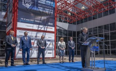 Министърът на транспорта откри изложението TRUCK EXPO 2021 в Пловдив