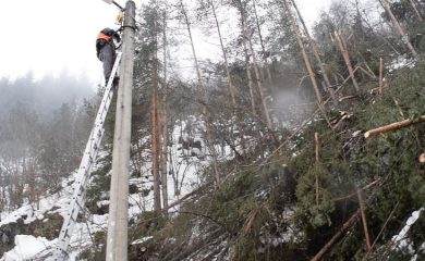 52 населени места в Смолянско все още нямат електричество