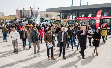 Студенти от ВСУ Филиал-Смолян с изнесено обучение в Пловдивския панаир